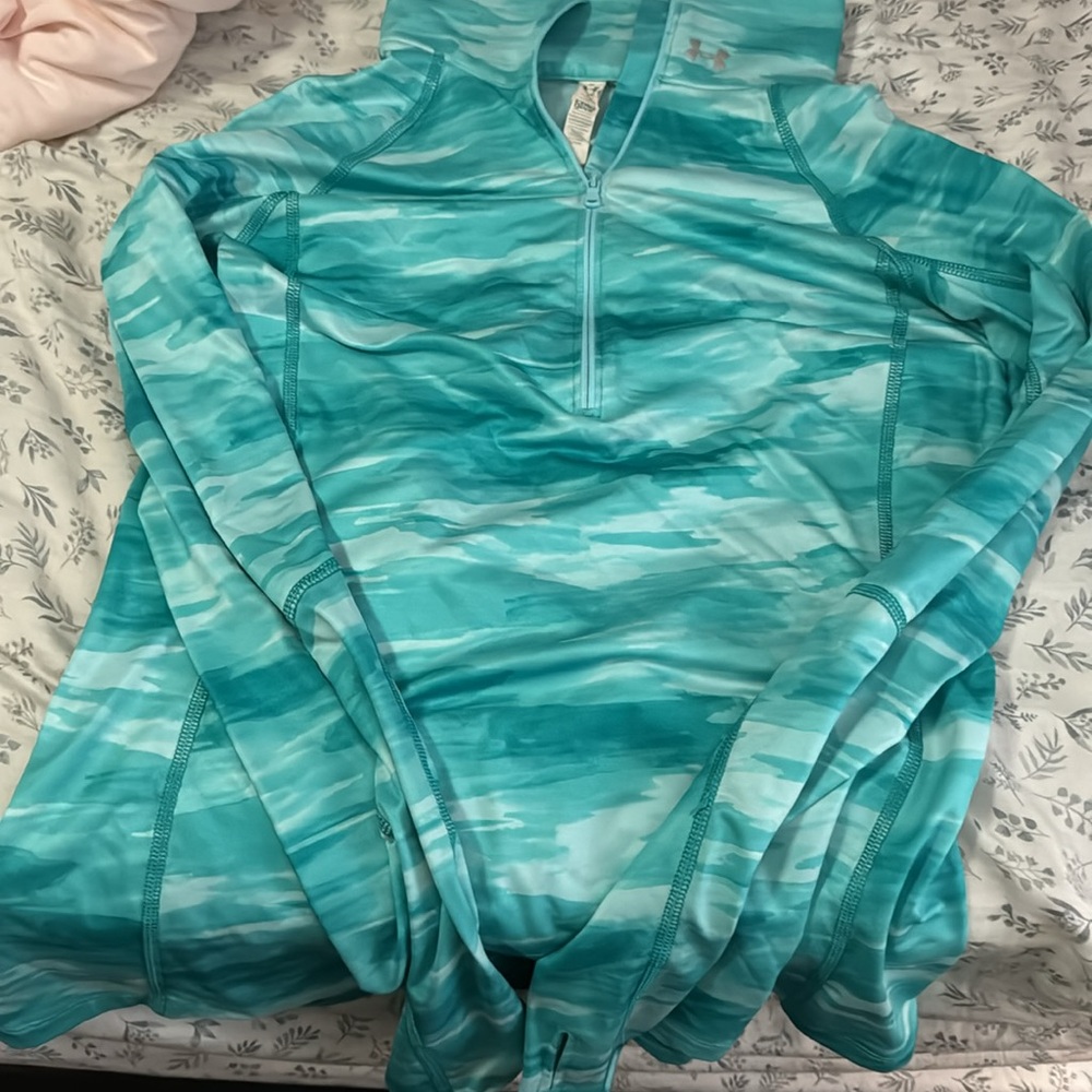 Women’s Under Armour Jacket - Picture 3 of 8